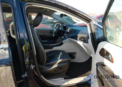 2021 Chrysler Pacifica Limited Awd z USA, uszkodzony, nr VIN 2C4RC3GG5MR595250